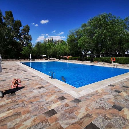 Bungalows Alpha Getafe Exterior photo