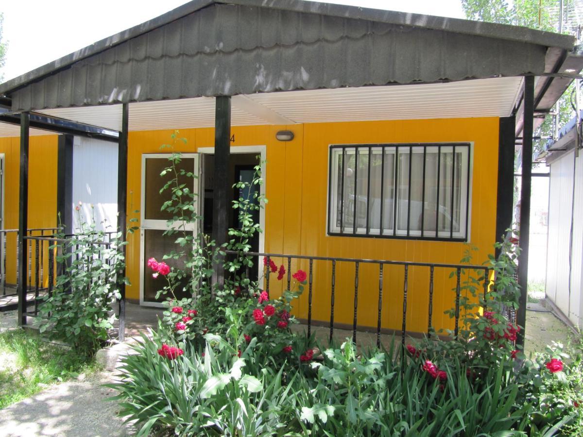 Bungalows Alpha Getafe Exterior photo